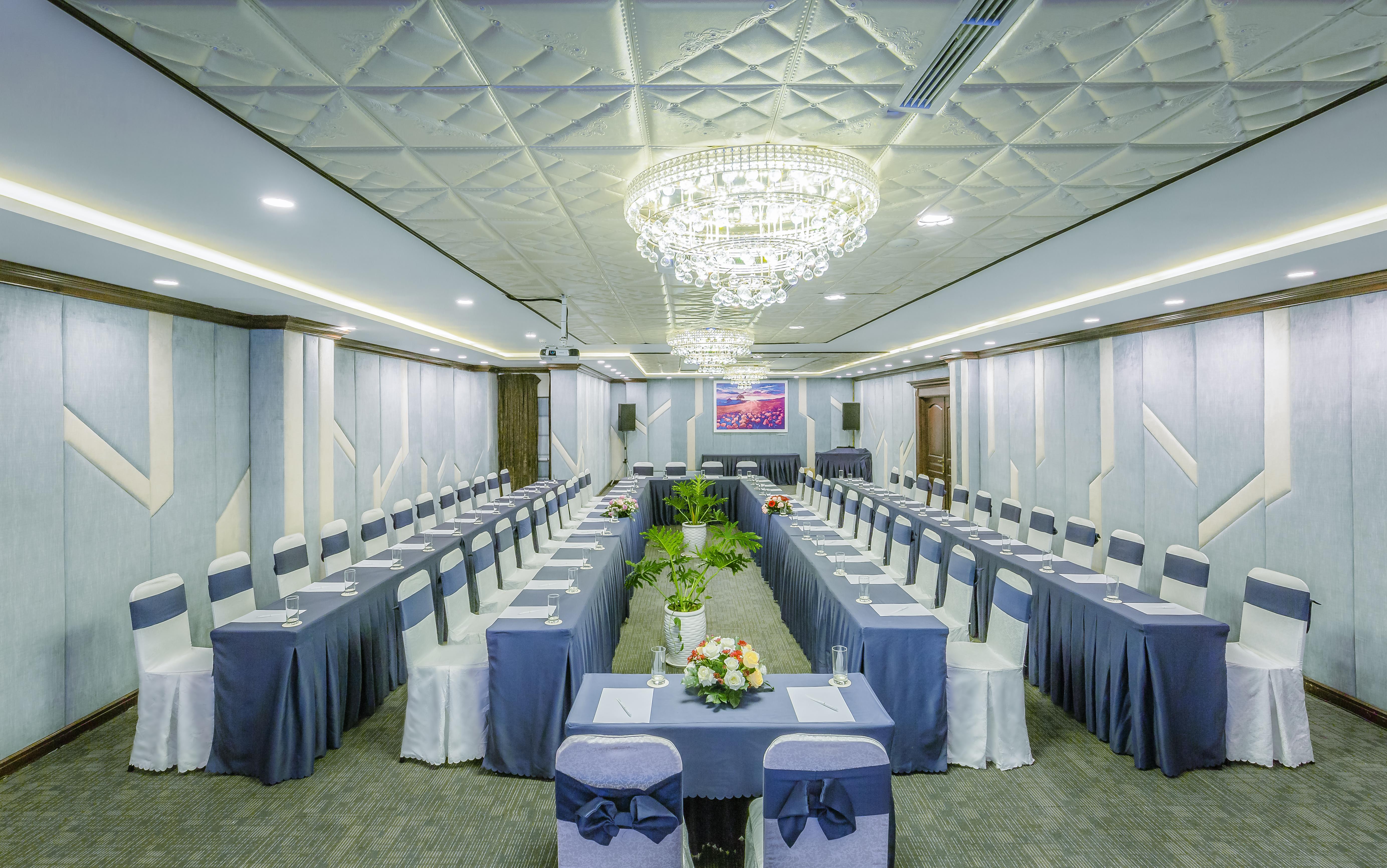 Happy Life Grand Hotel & Rooftop Skybar Πόλη Χο Τσι Μινχ Εξωτερικό φωτογραφία