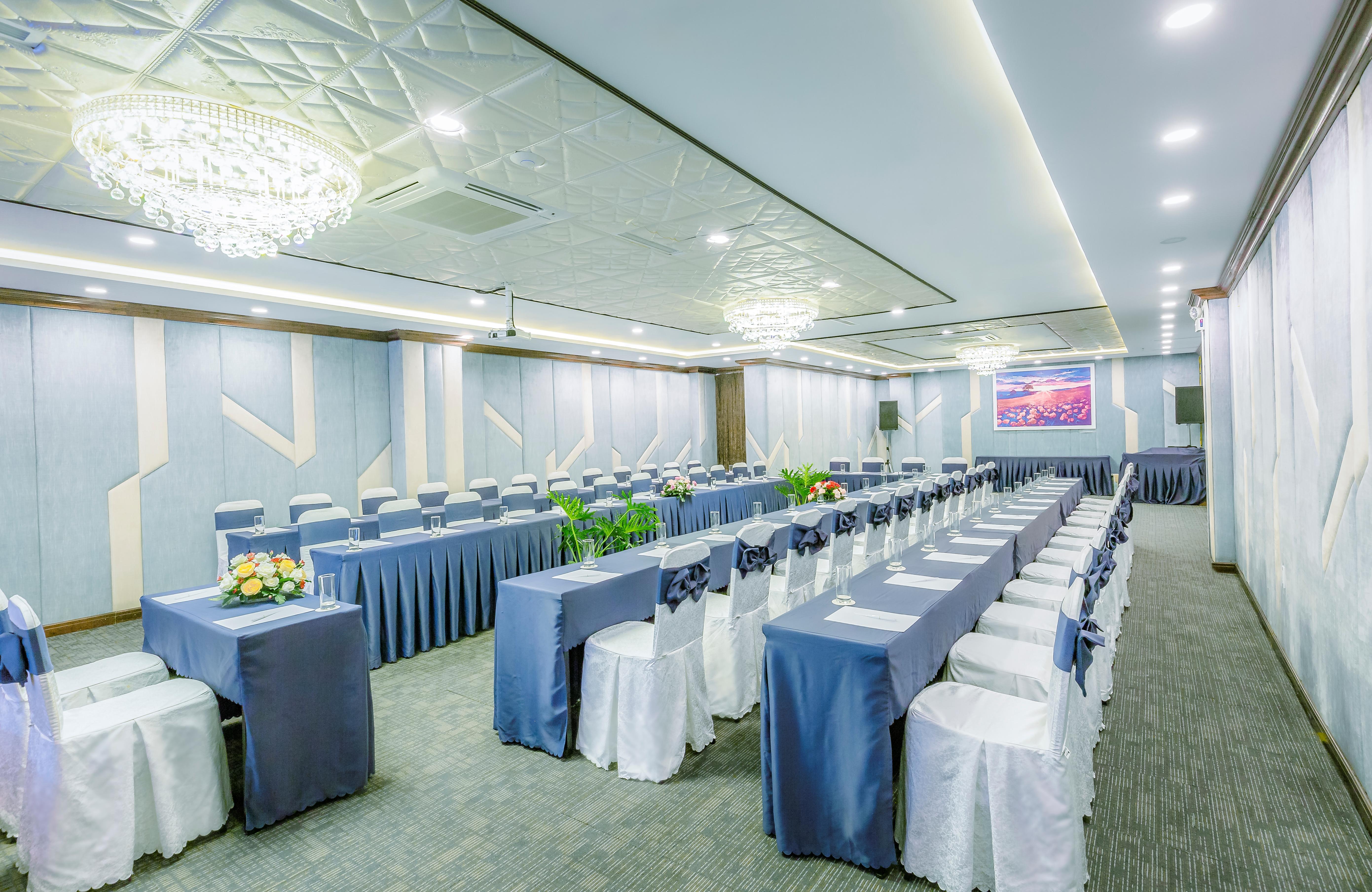 Happy Life Grand Hotel & Rooftop Skybar Πόλη Χο Τσι Μινχ Εξωτερικό φωτογραφία