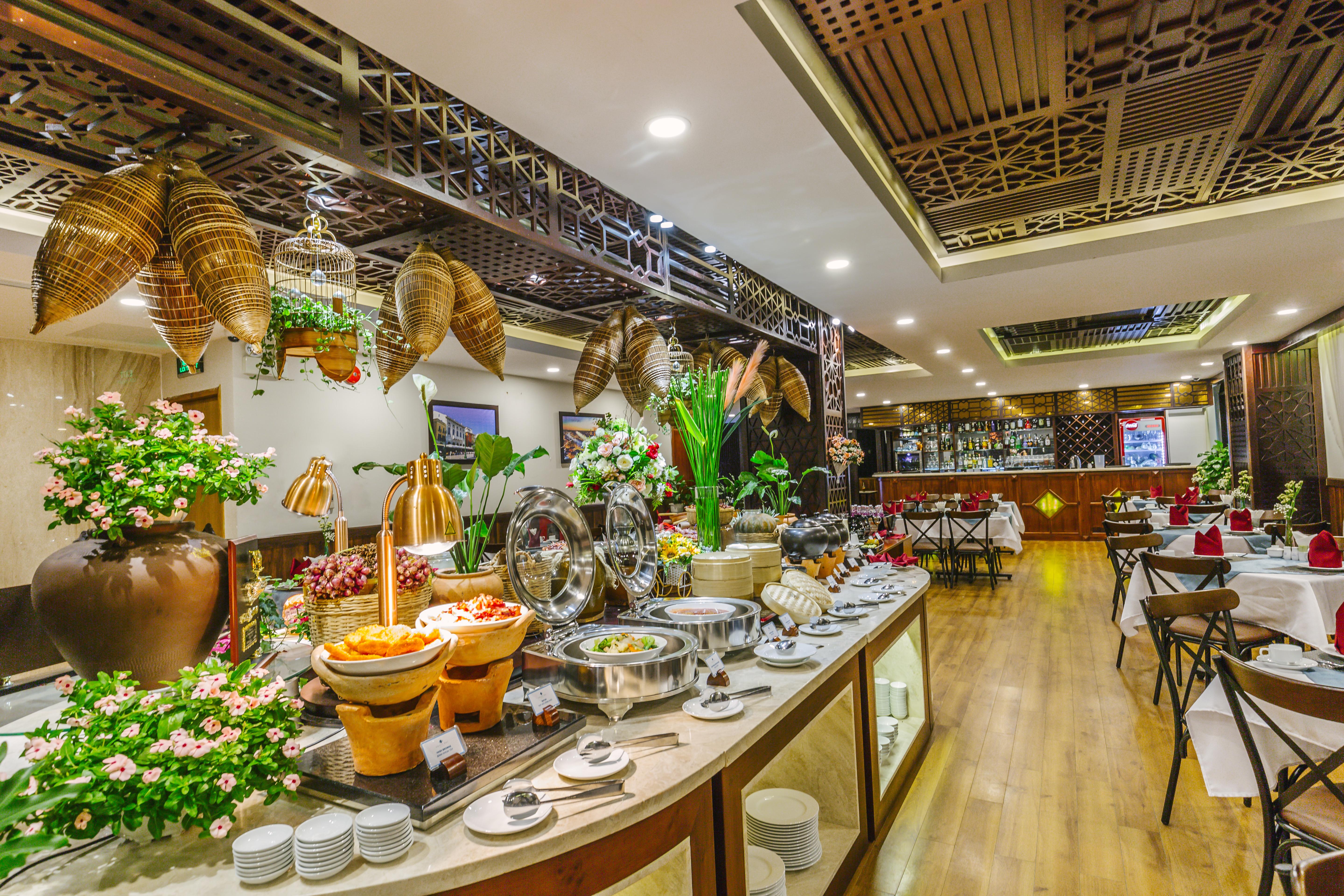 Happy Life Grand Hotel & Rooftop Skybar Πόλη Χο Τσι Μινχ Εξωτερικό φωτογραφία