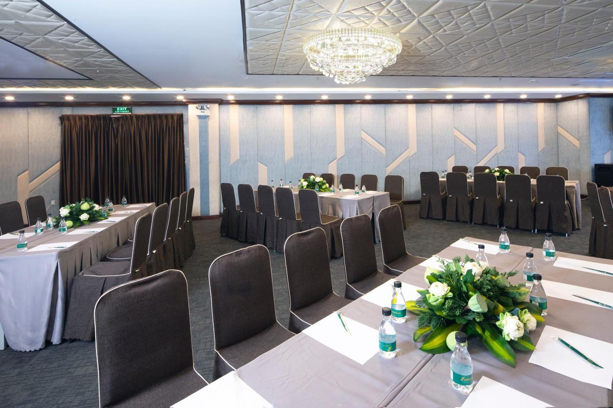 Happy Life Grand Hotel & Rooftop Skybar Πόλη Χο Τσι Μινχ Εξωτερικό φωτογραφία